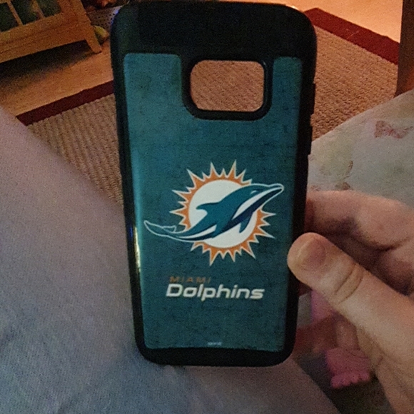 Phone case - Picture 3 of 5